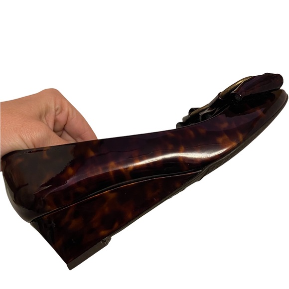 Stuart Weitzman Tortoise Patent Women’s Shoes Caring Brown Demi Wedge Size 6 - Picture 10 of 16